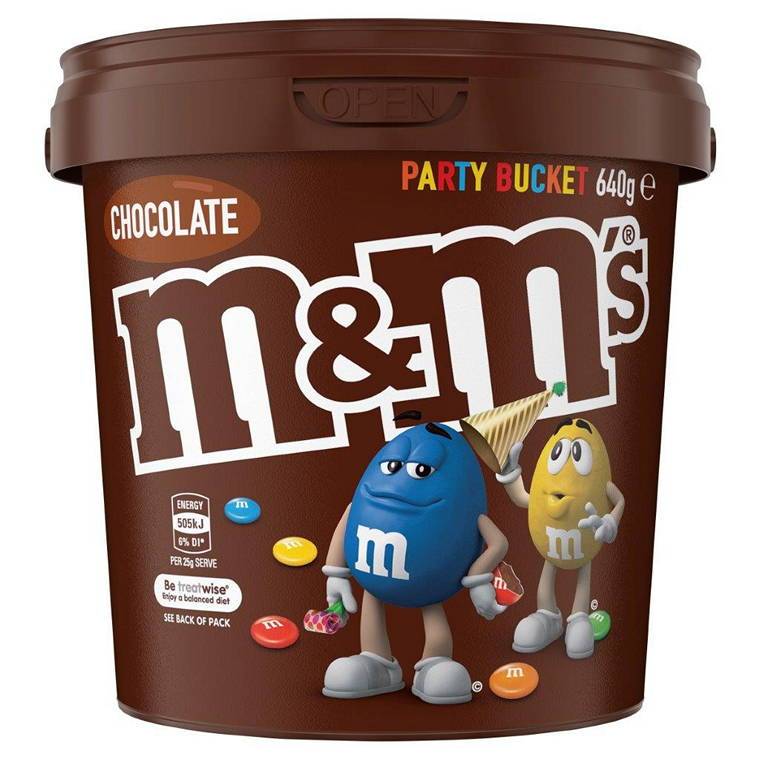 MandMs Milk Chocolate Mega Bucket, 640g